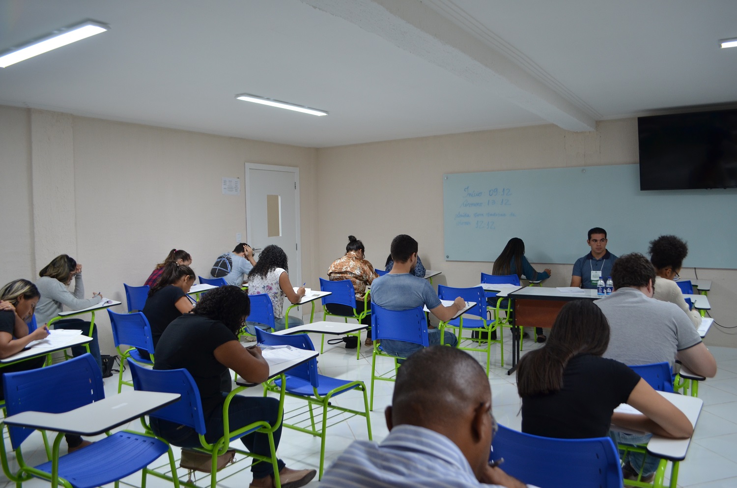 prova-para-est-gio-da-defensoria-acontece-neste-domingo-06-educa-roraima